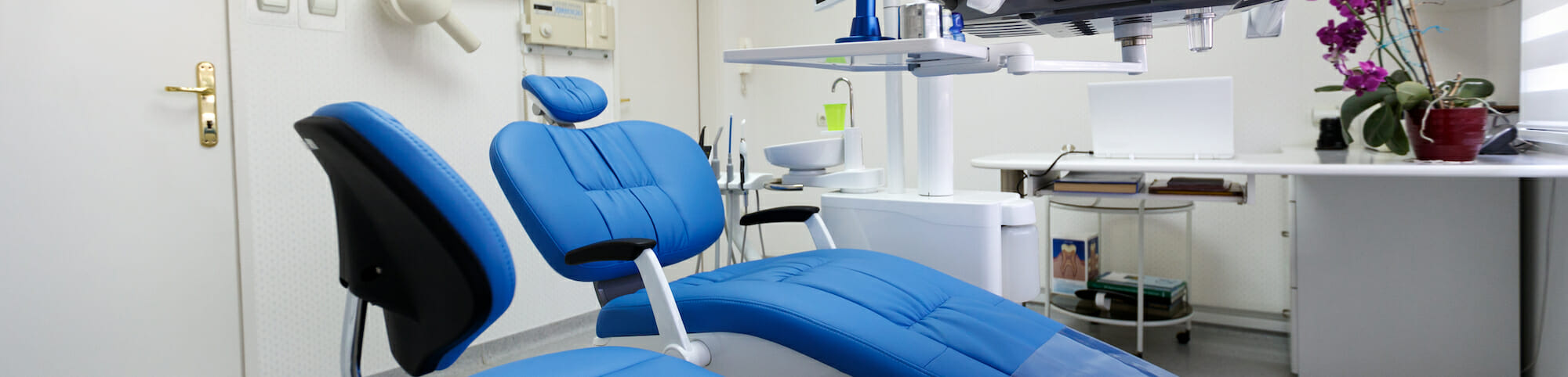 Dental office chair