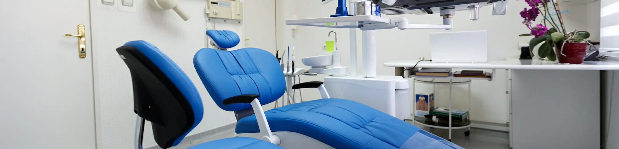 Dental office chair