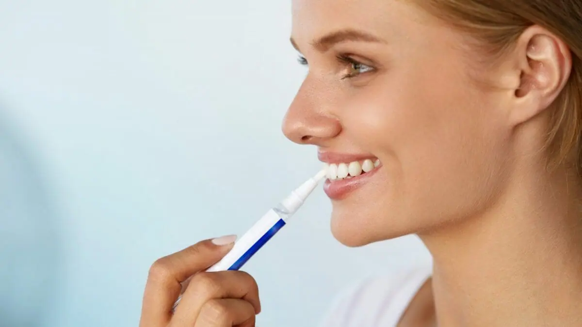 Forever White™ Teeth Whitening Pen - Beaming White