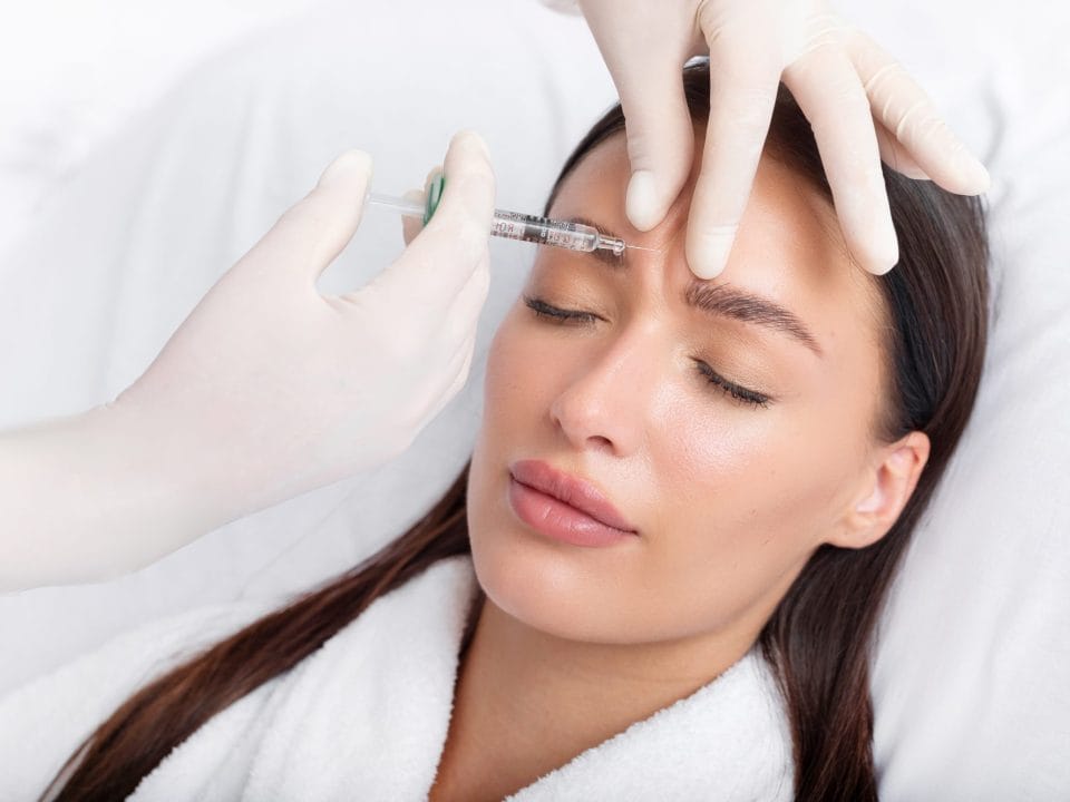 Xeomin vs. Botox: The Benefits of Xeomin for Wrinkle Reduction and Skin Rejuvenation