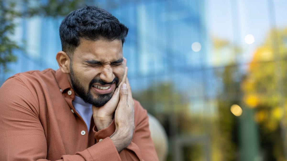 Tooth Pain Before Vacation? What to Do Before You Travel